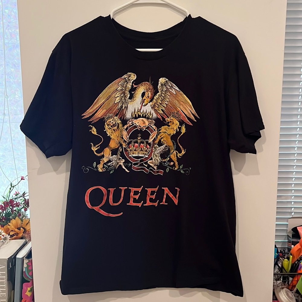 QUEEN t-shirt